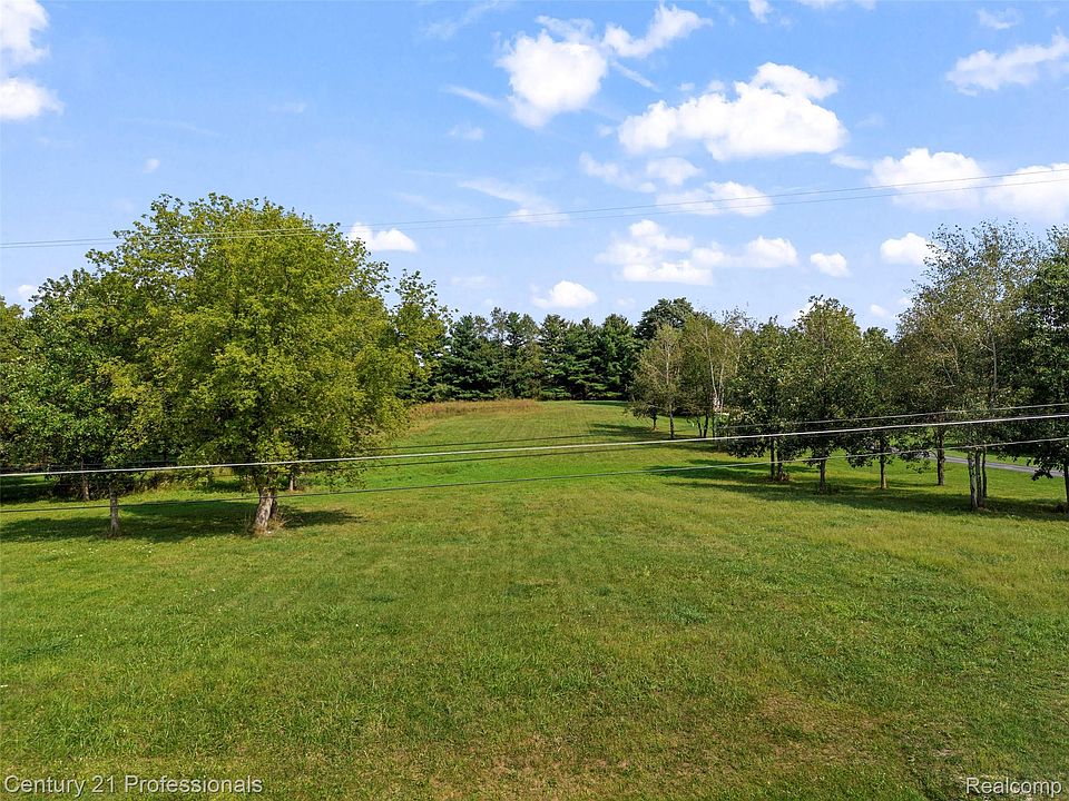 1920 Deer Run Ln, photo 6