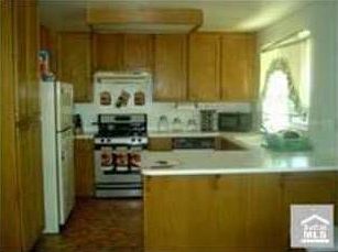 2nd image of 182 Peppertree Way