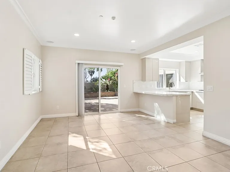 7659 Coldwater Canyon Ct — Photo 20
