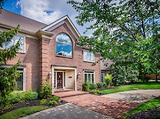 2137 Rothbury Rd, Lexington, KY 40515