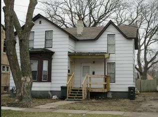 408-410 E 8th St, Waterloo, IA 50703