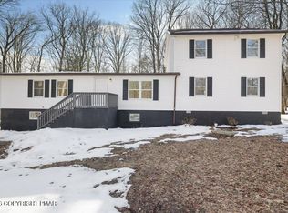 3326 Westminster Dr, East Stroudsburg, PA 18302