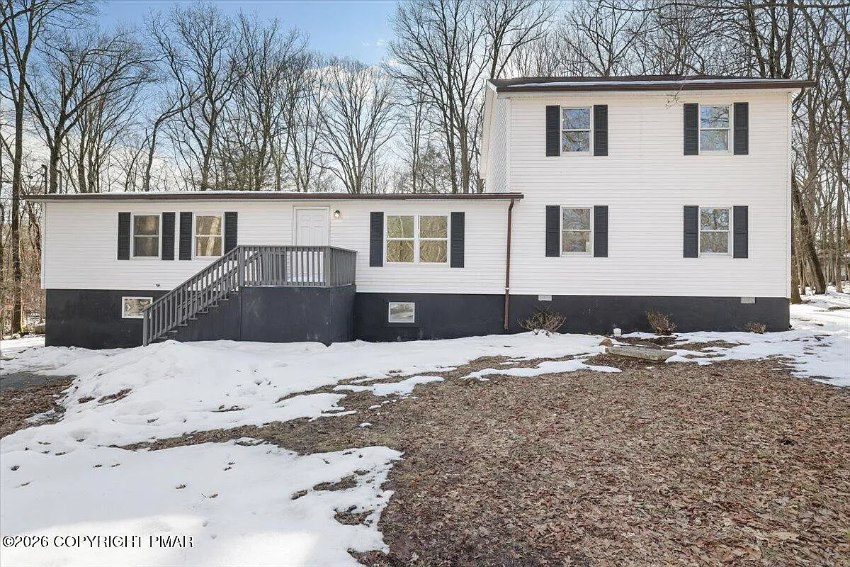 3326 Westminster Dr photo 1