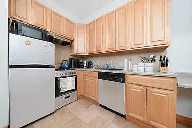 Rented by Living New York