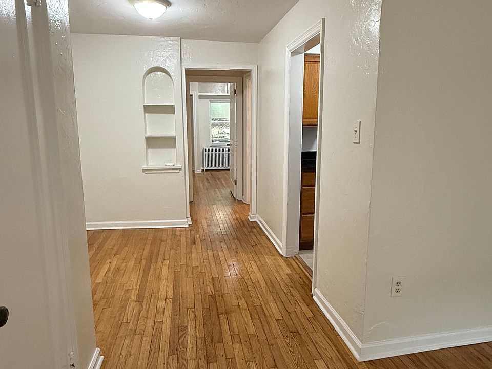1st image of 1215 S Braddock Ave APT 4