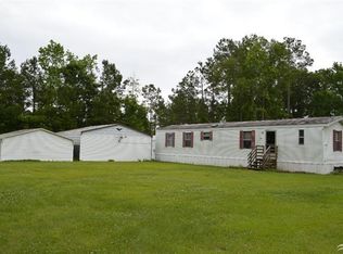 142 Shade Tree Ln SW, Supply, NC 28462