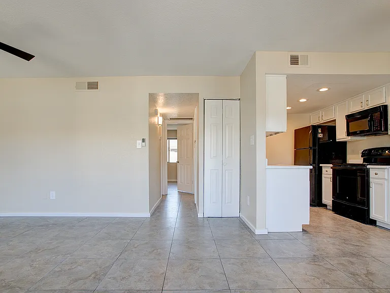 3402 N 32nd St #129 — Photo 10