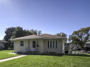 1042 6th Ave S, South Saint Paul, MN 55075