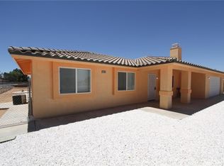 22163 Flathead Rd, Apple Valley, CA 92307