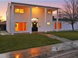 3607 Allan St, Selma, CA 93662