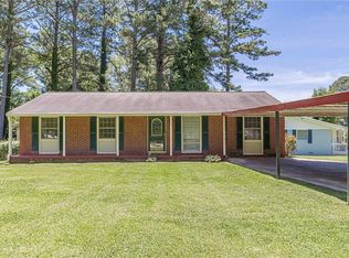 5017 Sheila Ln, Stone Mountain, GA 30083