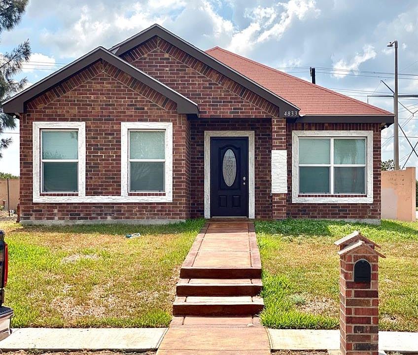 1st image of 4833 Walnut St