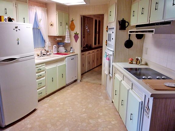 2nd image of 3520 Palm Valley Cir #70