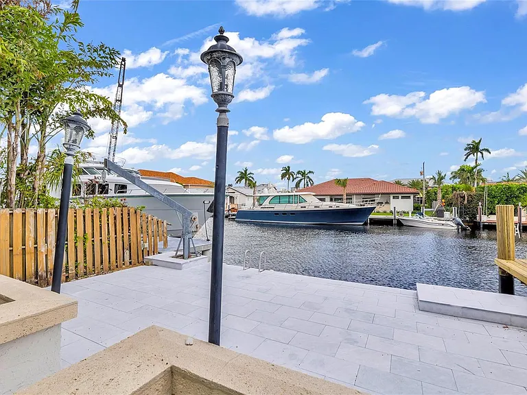 616 3rd Key Dr — Photo 30