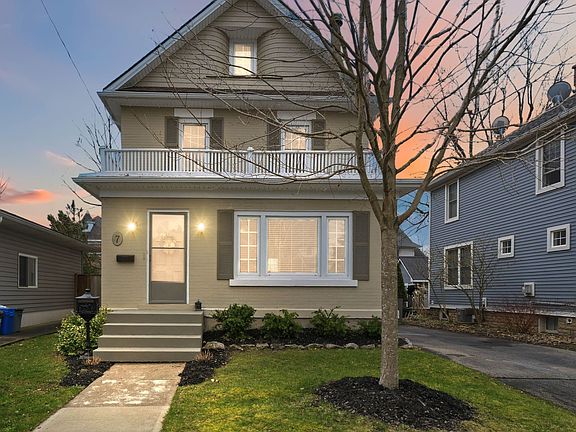 2nd image of 7 Highland Gdns