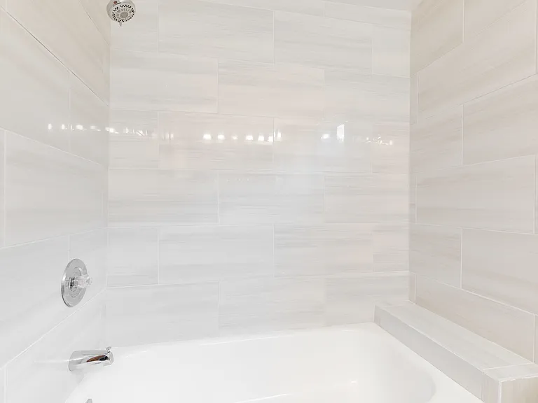 8237 Vicksburg Pl — Photo 24