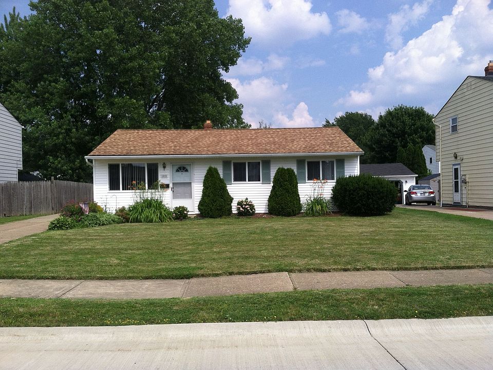 1st image of 1025 E 347th St
