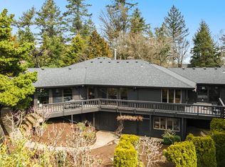 4137 SW Greenleaf Ct, Portland, OR 97221