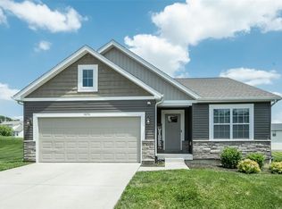 4696 Richmond Forest Dr, Florissant, MO 63034