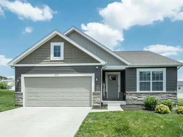 4696 Richmond Forest Dr, Florissant, MO 63034