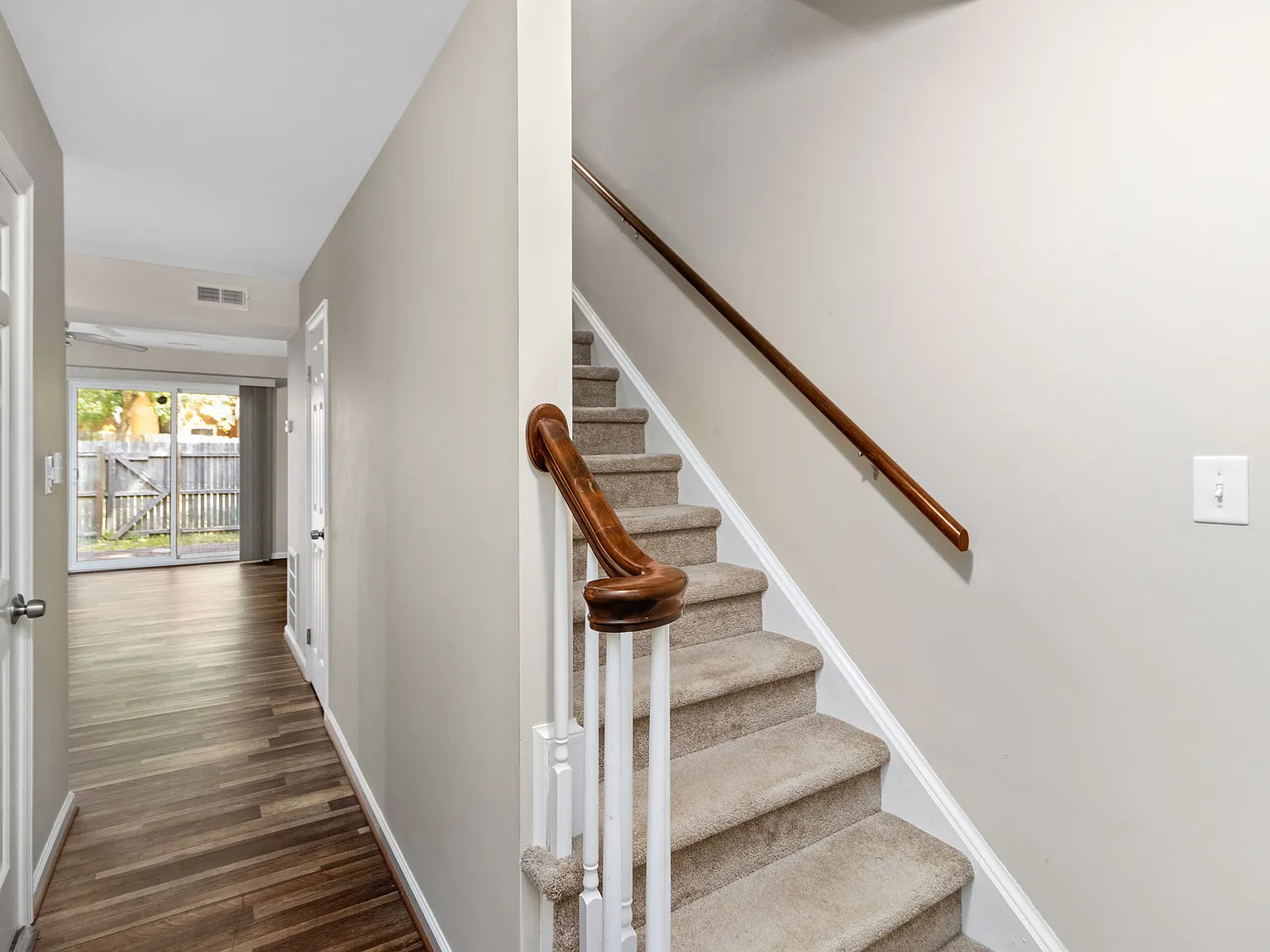 301 Advocate Ct #B — Photo 2