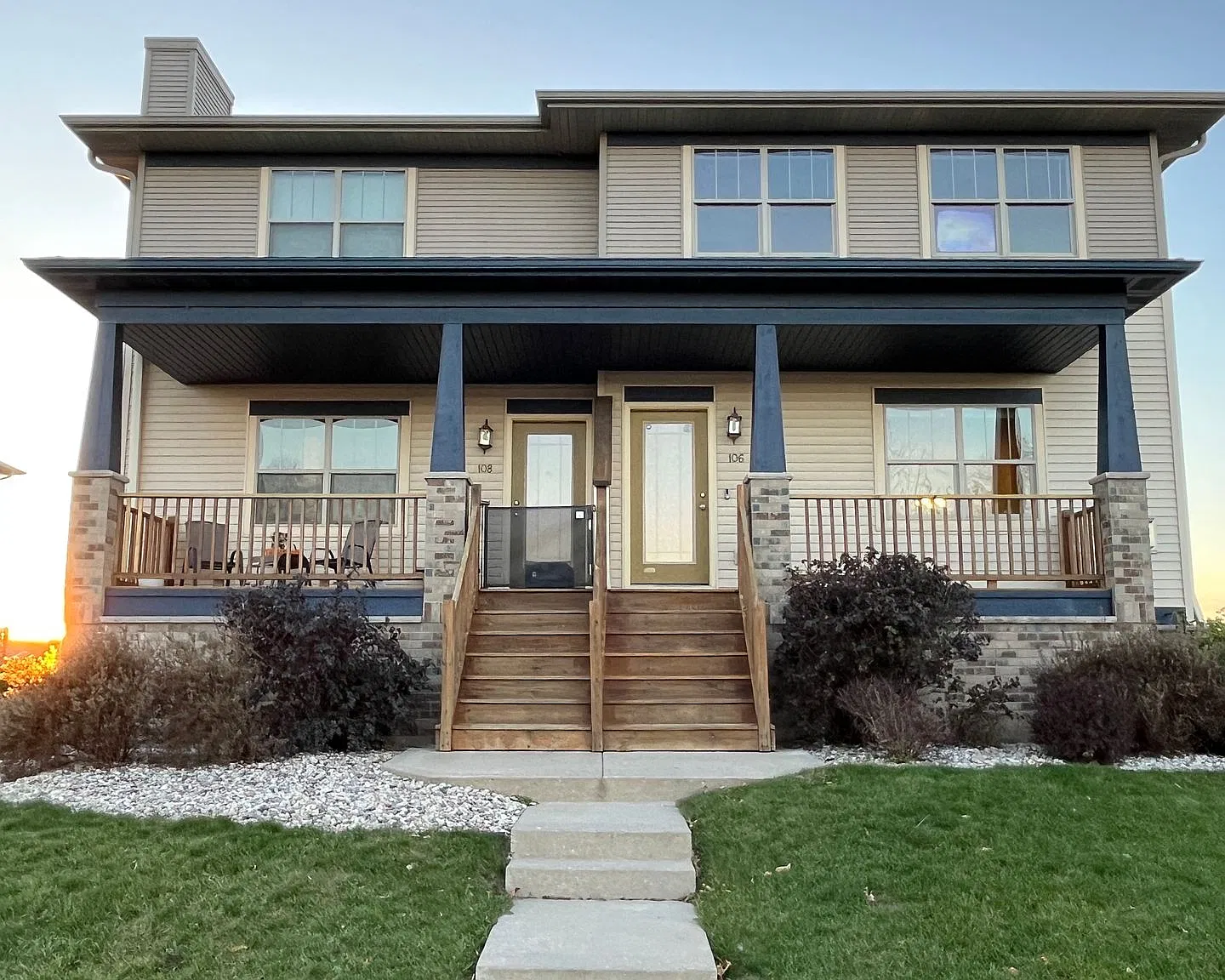 Alena Townhomes — Photo 1