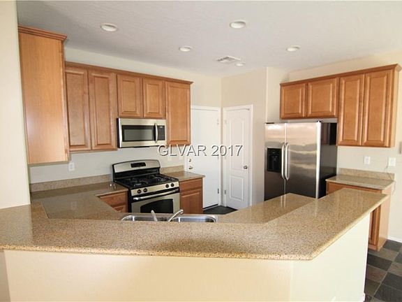 5th image of 1509 Beams Ave #0