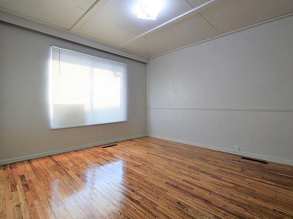5th image of 3555 S 700 E APT 2