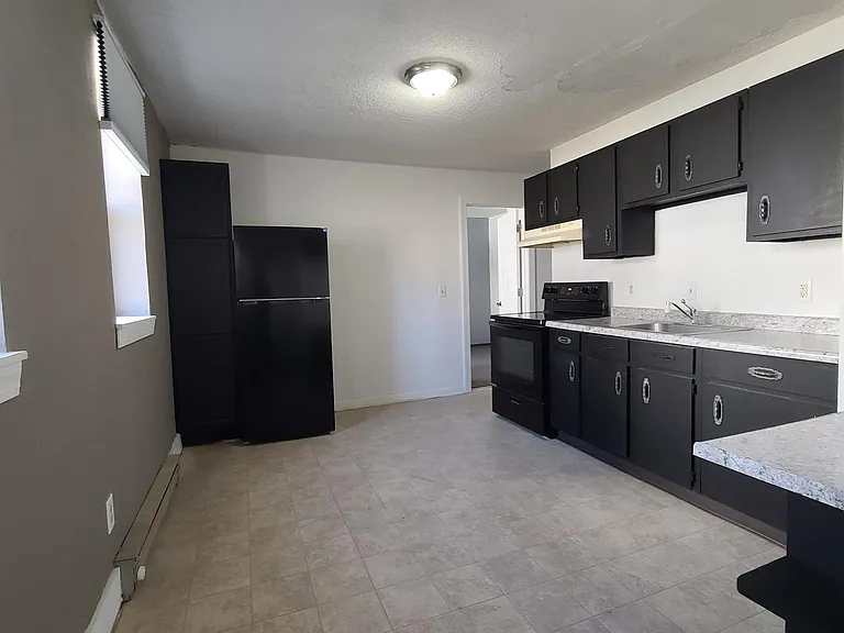 205 S Main St #5 — Photo 9