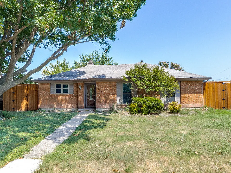 2218 Fuqua Rd