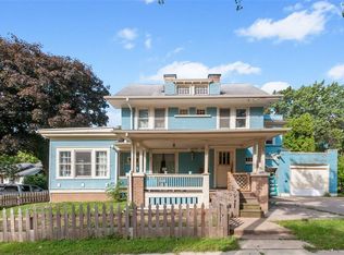 725 19th St SE, Cedar Rapids, IA 52403