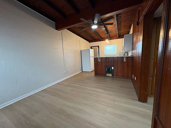 4th image of 2335 15th Ave APT 2