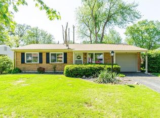 2853 Briarcote Ln, Maryland Heights, MO 63043