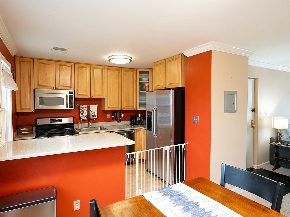 Dining Room and Kitchen