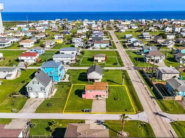 16535 Mansvelt Rd, Jamaica Beach, TX 77554
