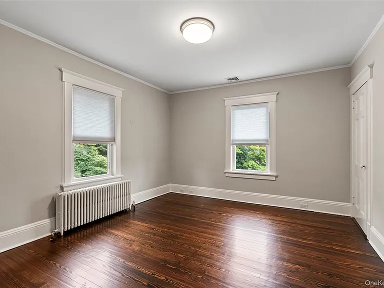 46 Davis St — Photo 7