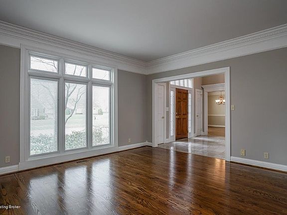 8001 Albrecht Cir-40