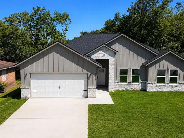 5815 Woodrow St, Texas City, TX 77591