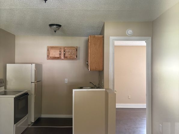 617 Russell Ave, Harriman, TN
