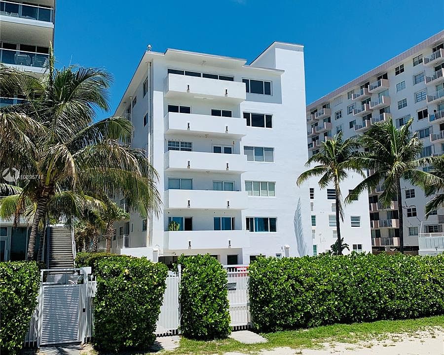 1st image of 325 Ocean Dr