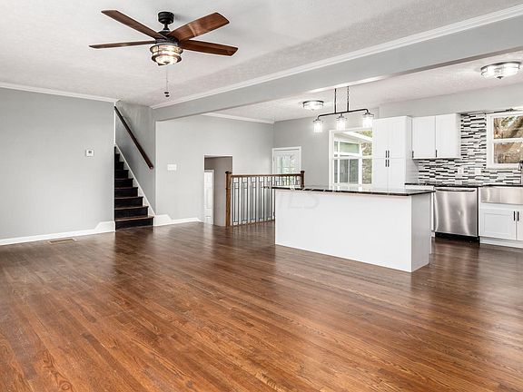 5th image of 1363 Bosworth Ct