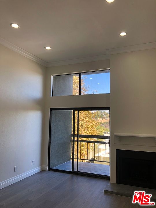 1st image of 898 Temple Ter Unit 319
