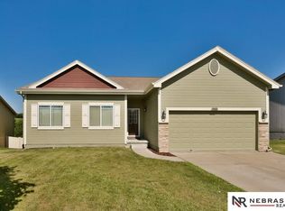10602 S 27th St, Bellevue, NE 68123