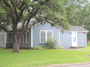 1101 N Washington St, El Campo, TX 77437