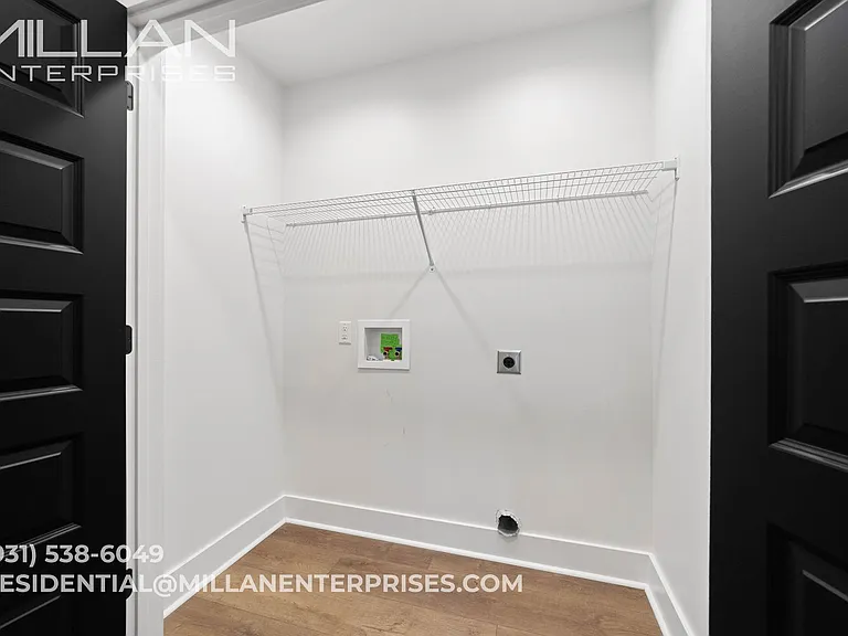 3509 Clover Hills Dr — Photo 12