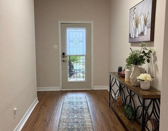 3rd image of 3818 Treasure Island Dr