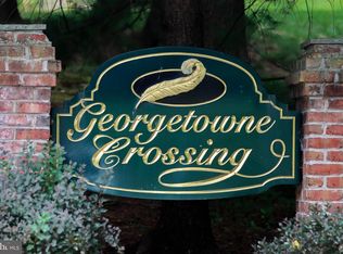 239 Georgetowne Ct, Royersford, PA 19468