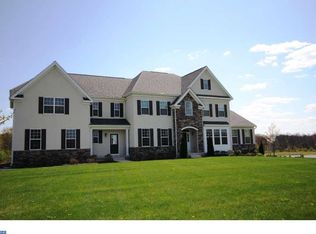 2145 Graystone Ln, Newtown, PA 18940