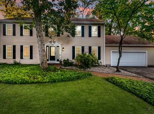 5396 Colony Woods Dr, Kalamazoo, MI 49009