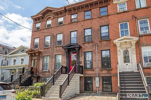 30 Trumbull St Photo 1